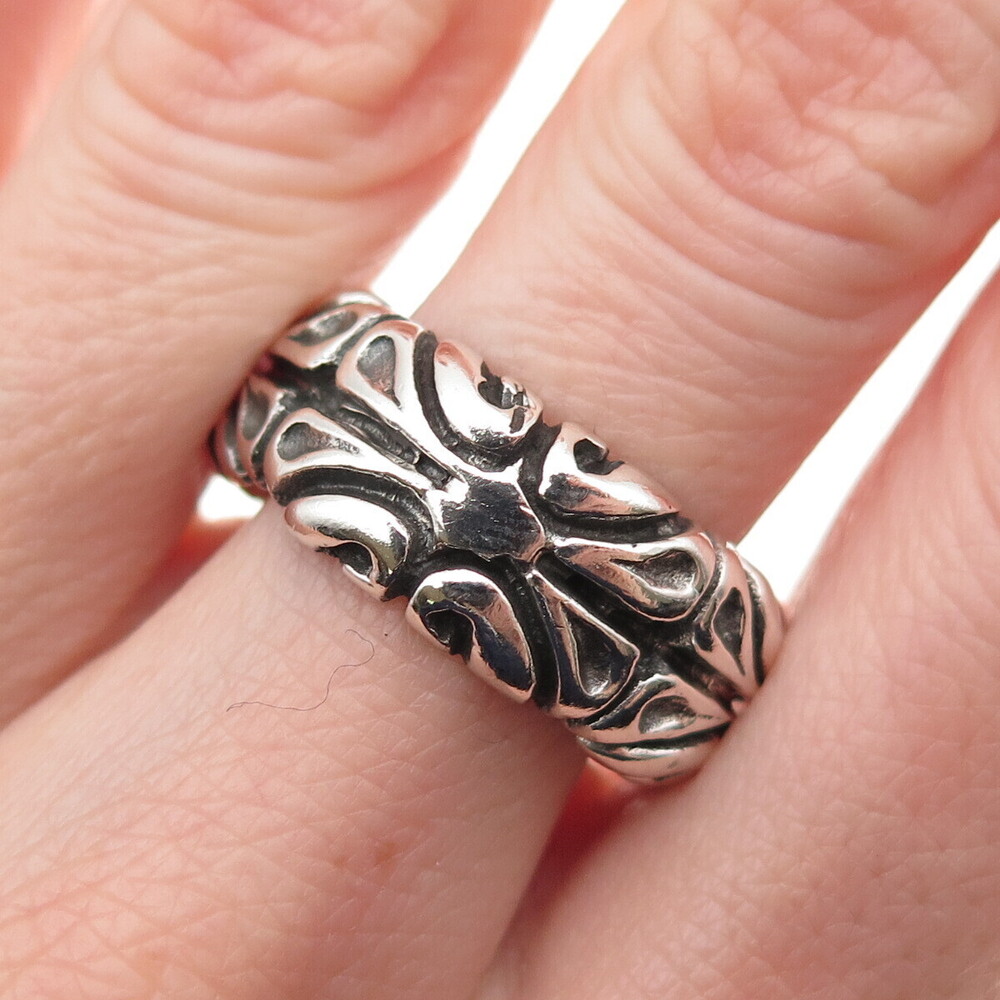 925 Sterling Silver Vintage Modernist Floral Oxidized Band Ring Size 8.75